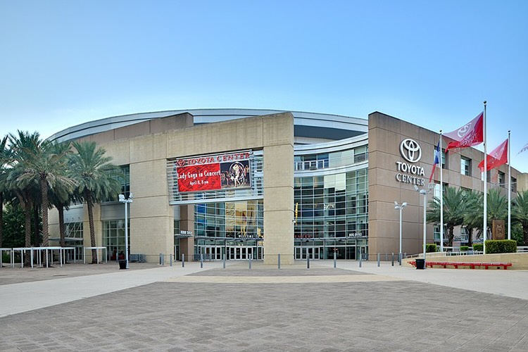 the main entrance of the toyota center in houston